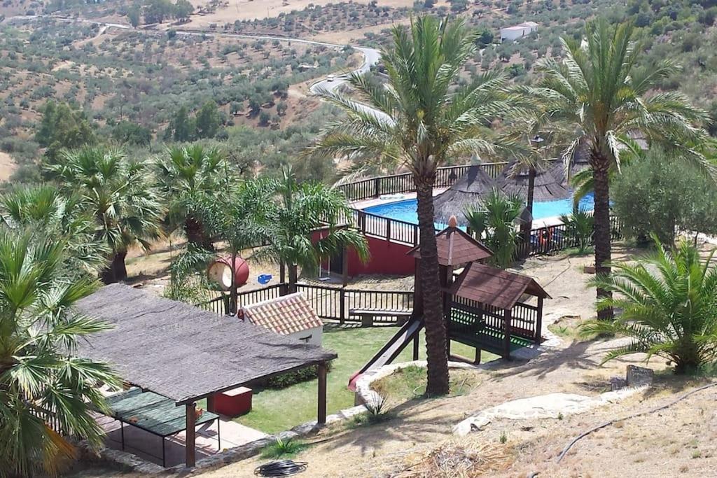 Tiny House 12M2 In Holiday Park With 55 M2 Pool Tolox Exteriér fotografie