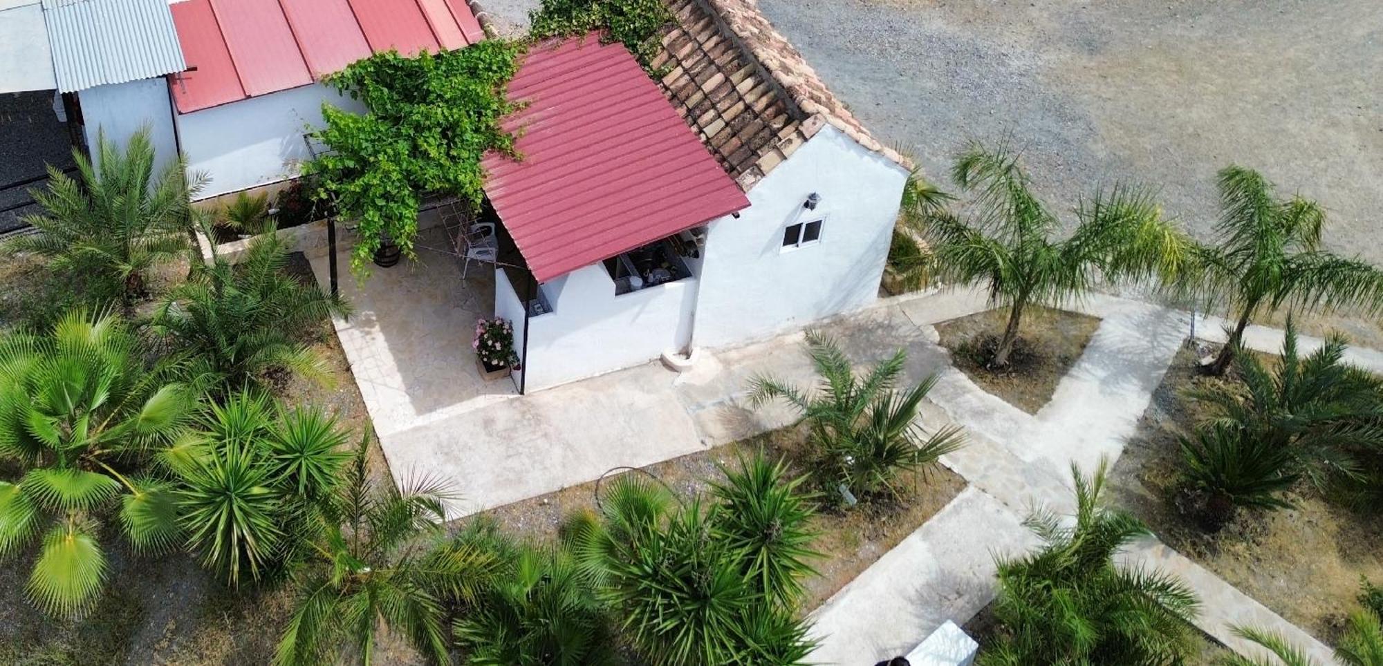 Tiny House 12M2 In Holiday Park With 55 M2 Pool Tolox Exteriér fotografie