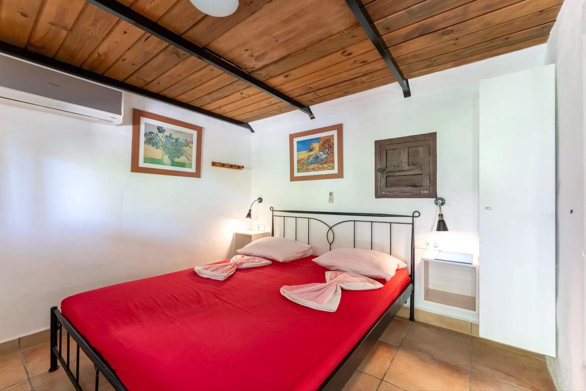Tiny House 12M2 In Holiday Park With 55 M2 Pool Tolox Exteriér fotografie